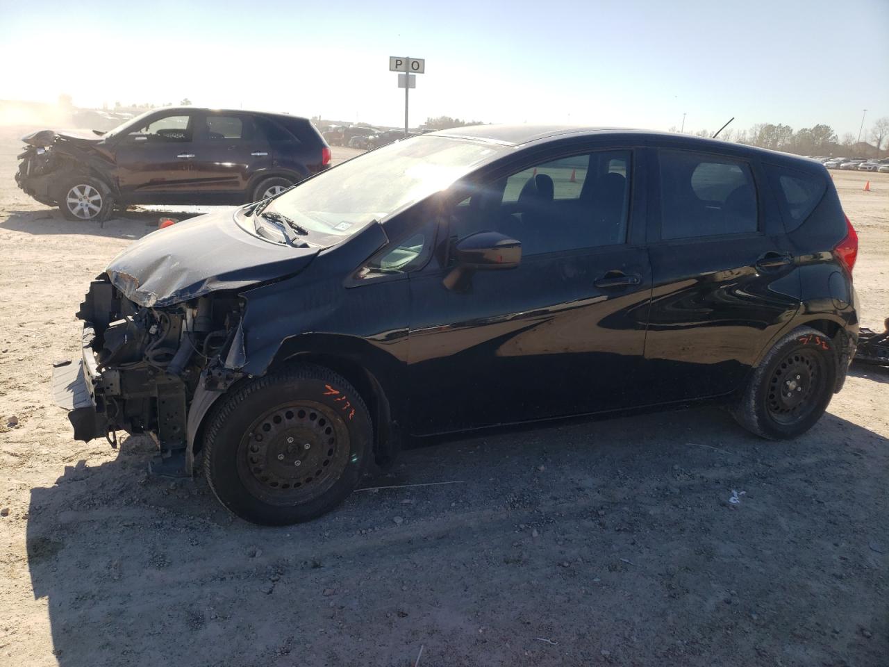 Nissan Versa note (2015)