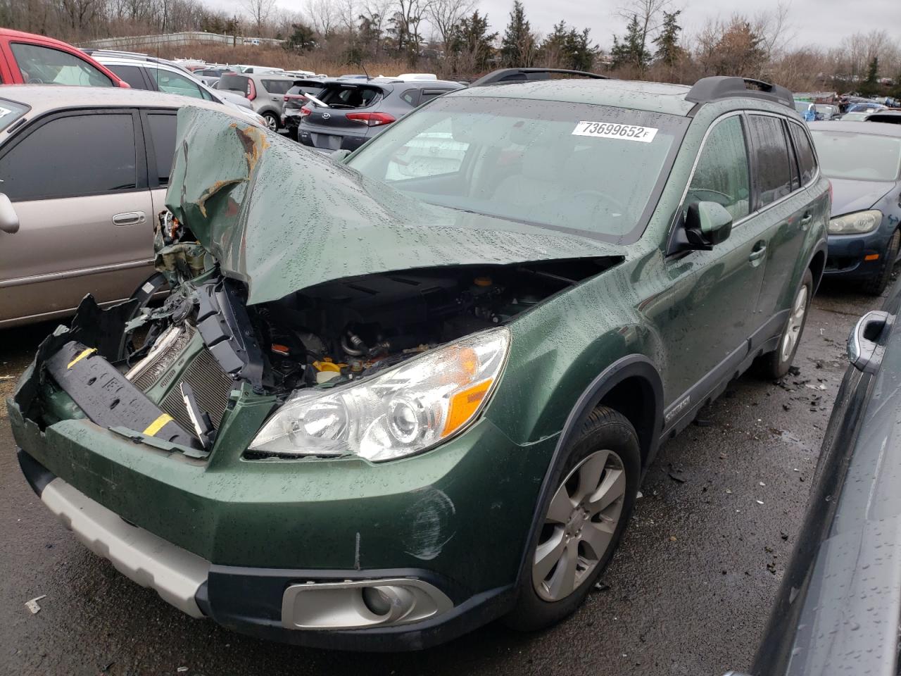 Subaru Outback 3- (2011)