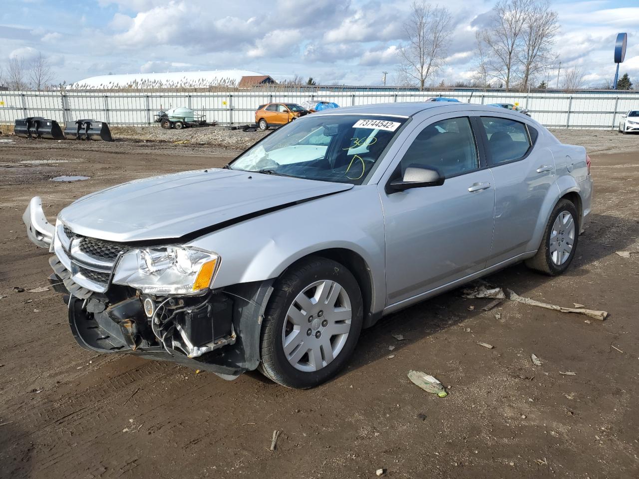 Dodge Avenger se (2012)