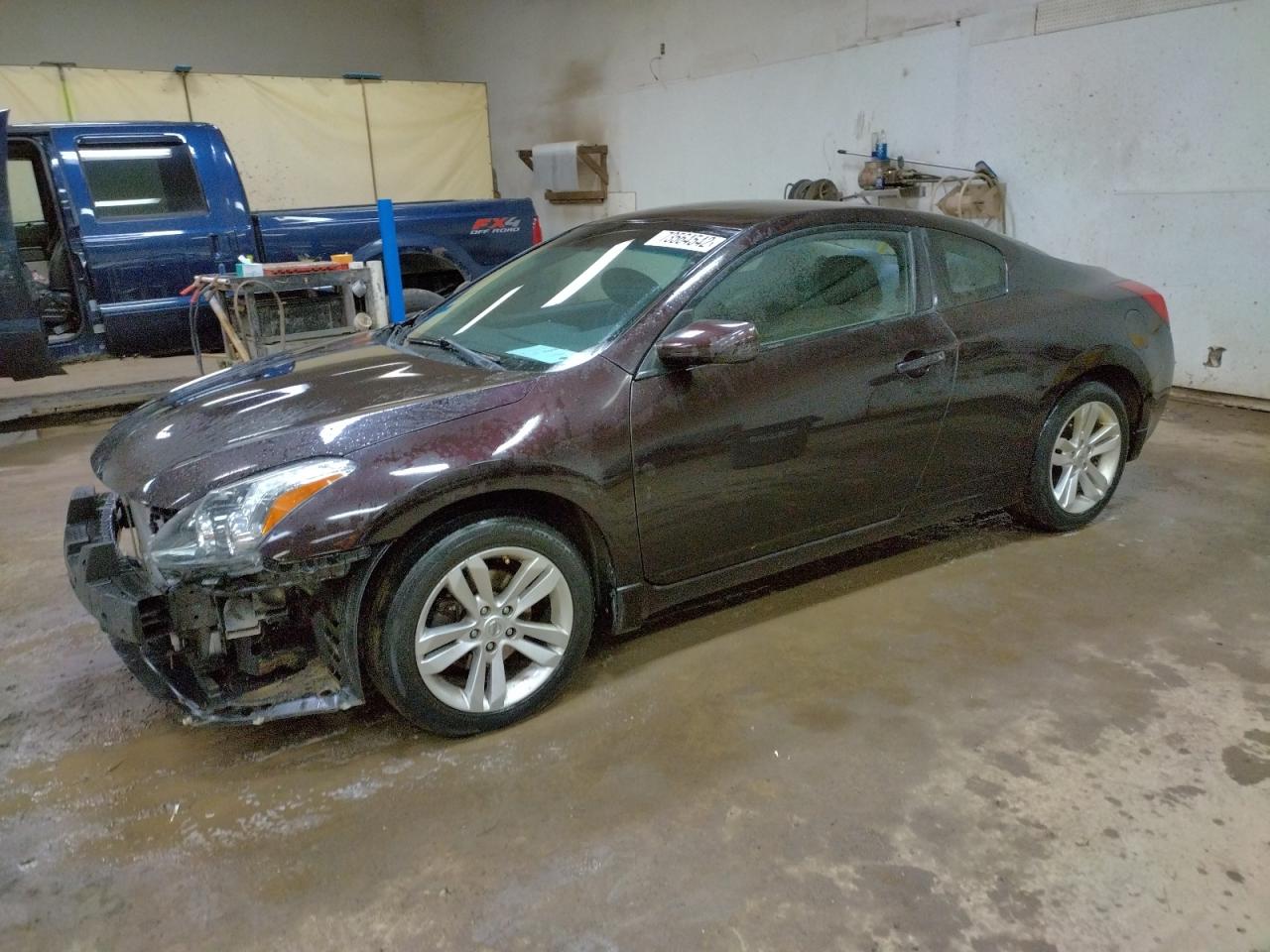 Nissan Altima s (2012)