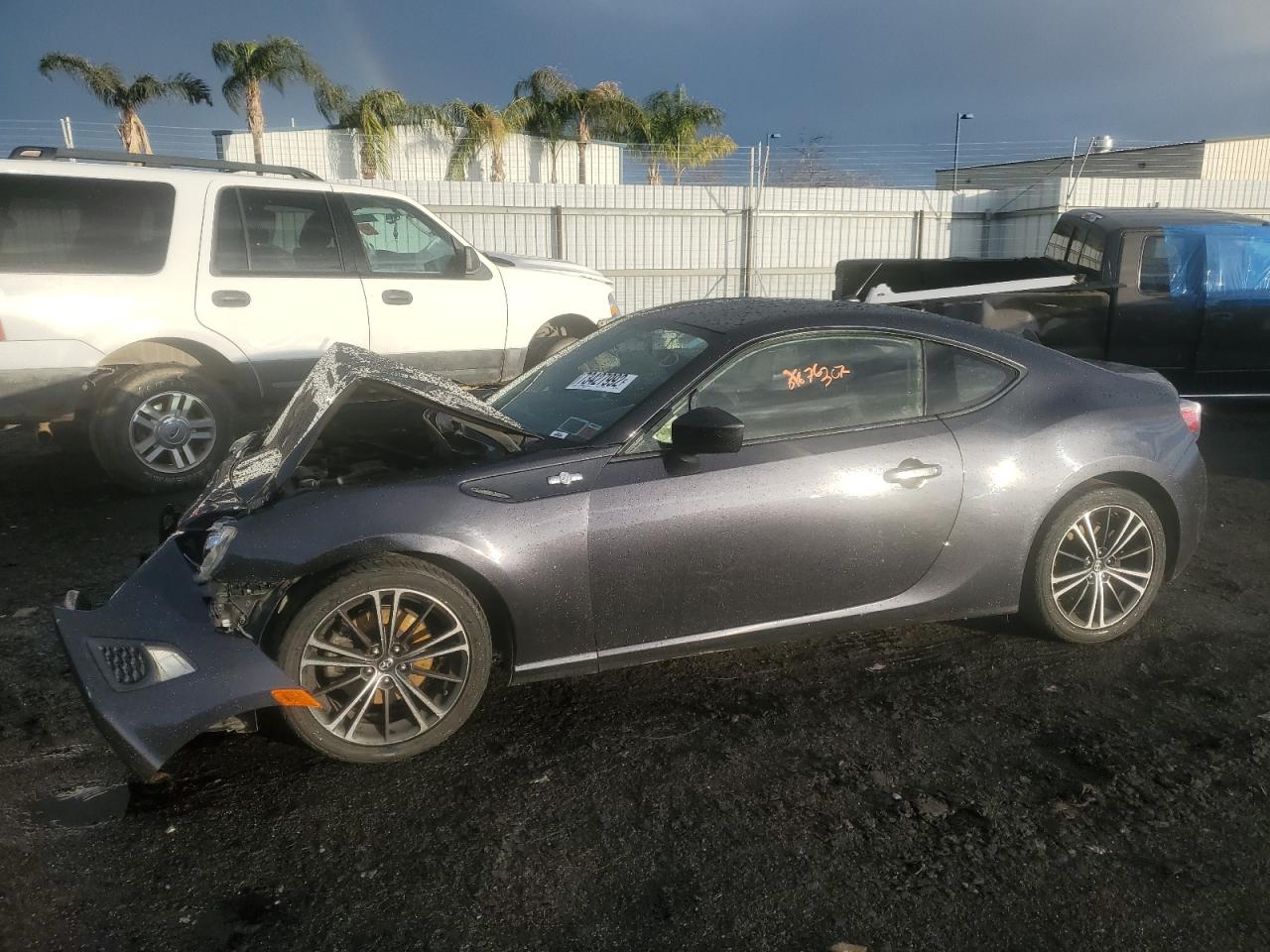 Toyota Scion fr-s (2013)