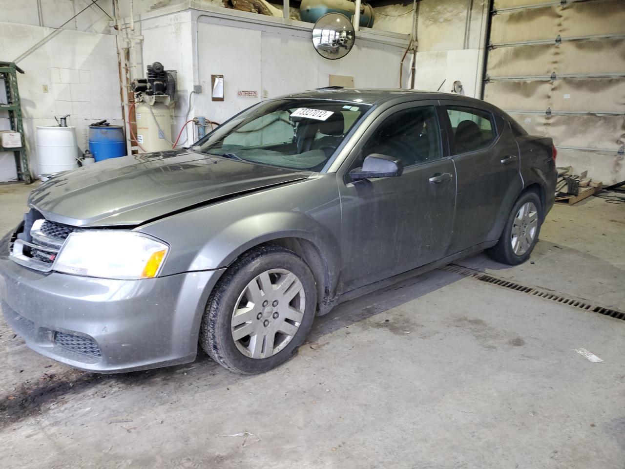 Dodge Avenger se (2012)