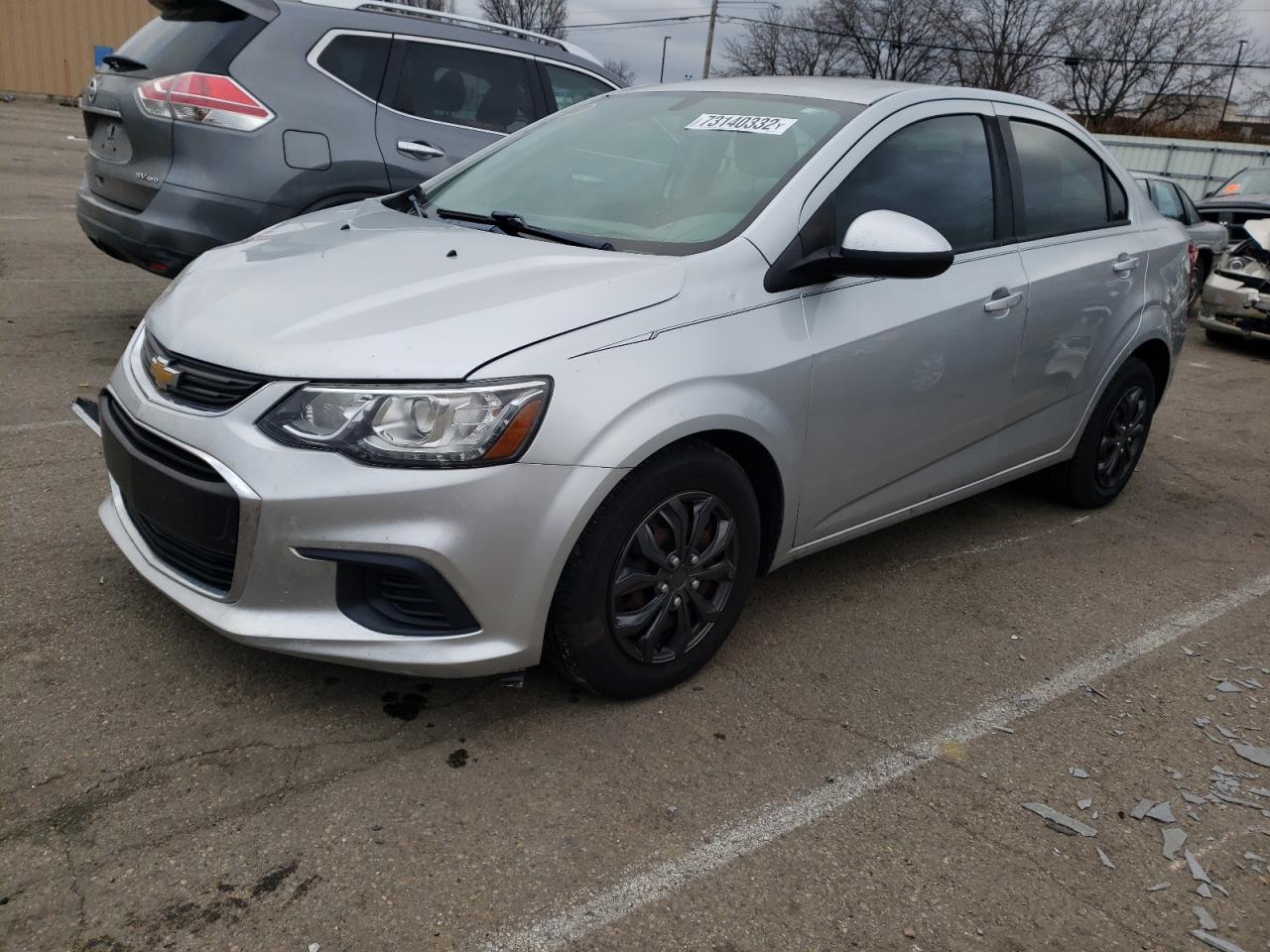 Chevrolet Sonic ls (2017)