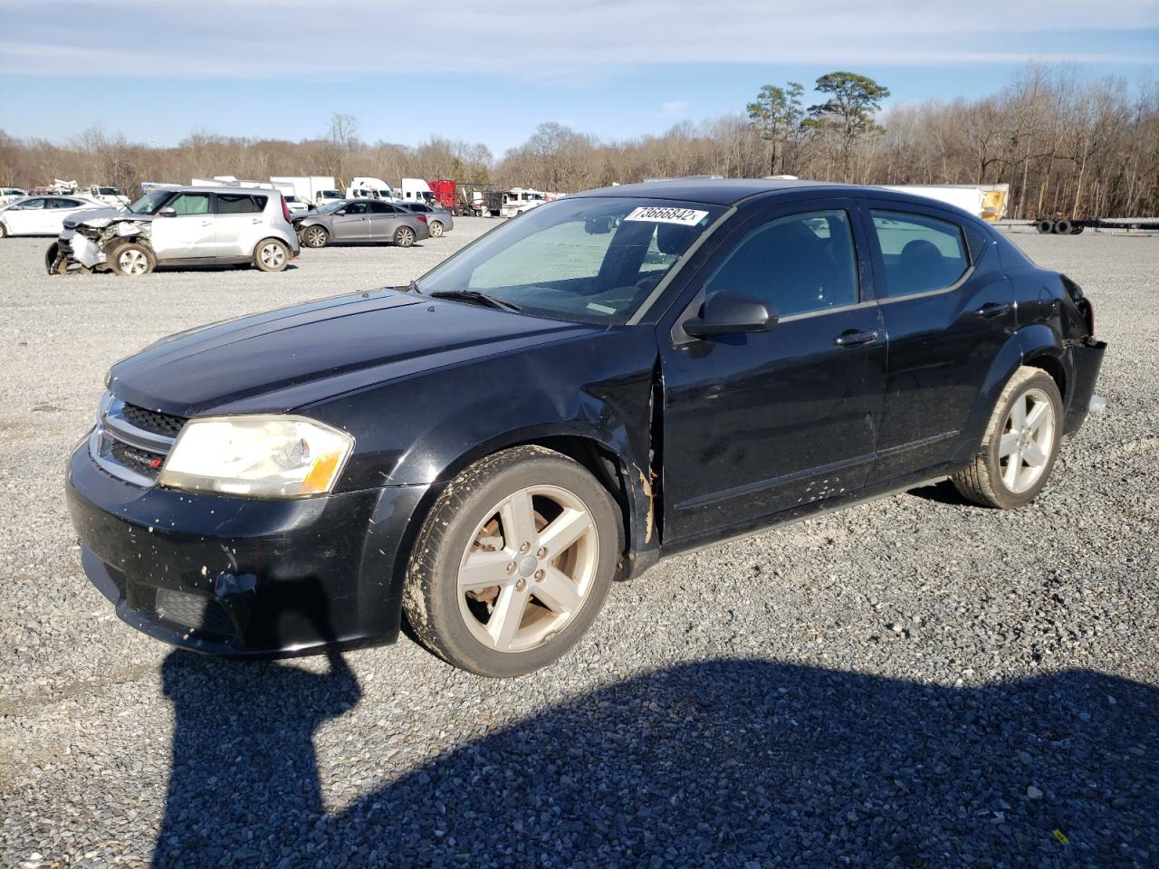 Dodge Avenger se (2013)