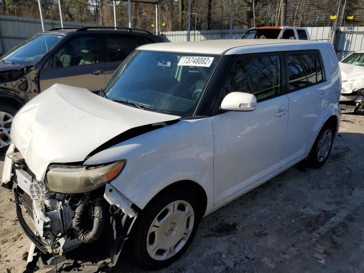 Toyota Scion xb (2013)