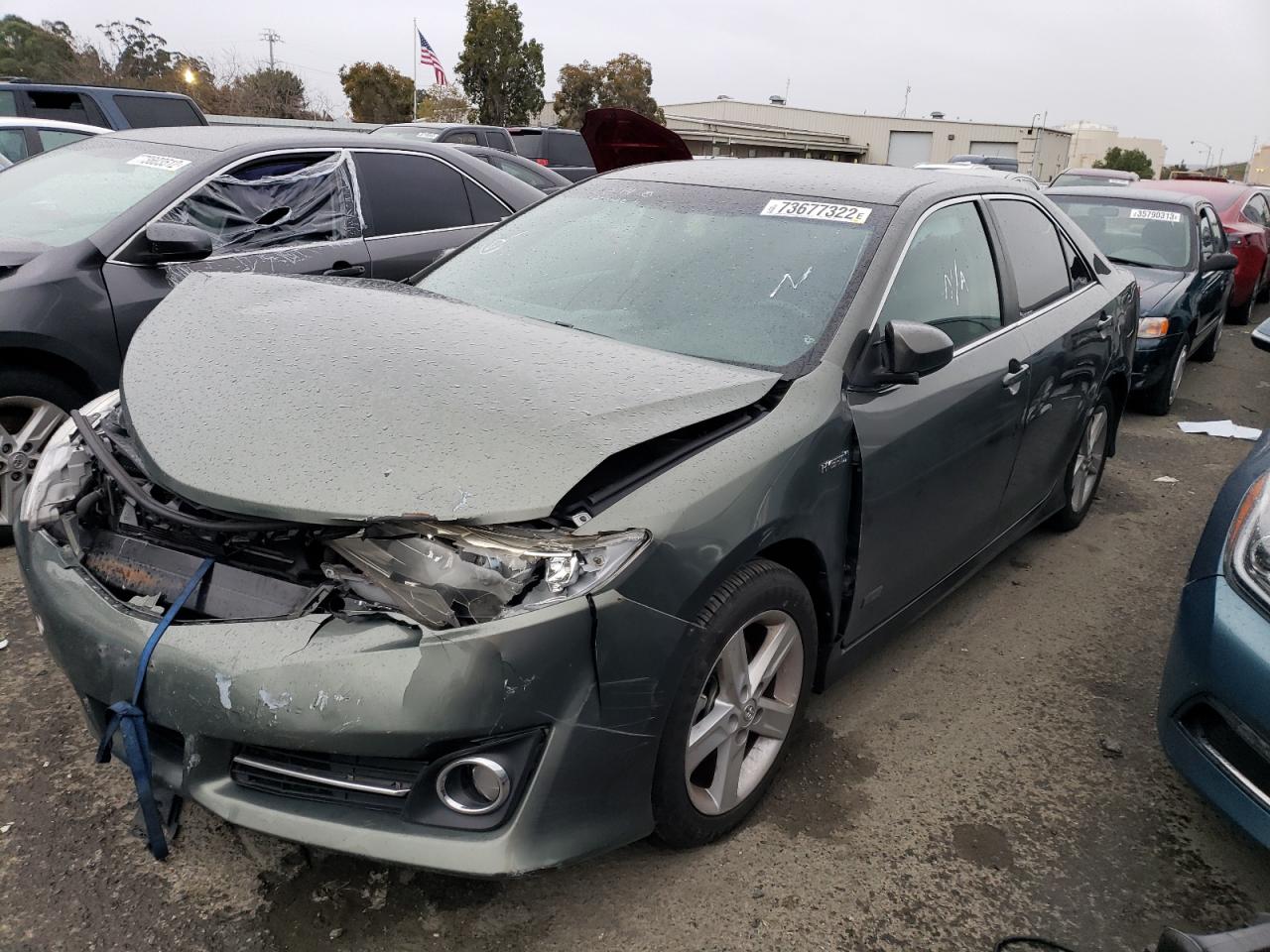 Toyota Camry hybr (2014)