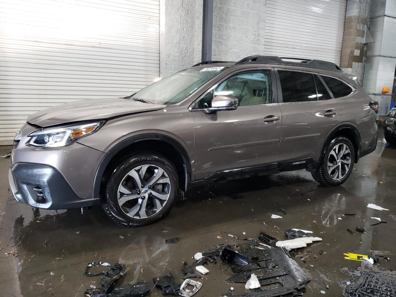 Subaru Outback li (2021)