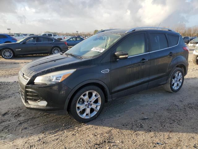 Ford Escape tit (2014)