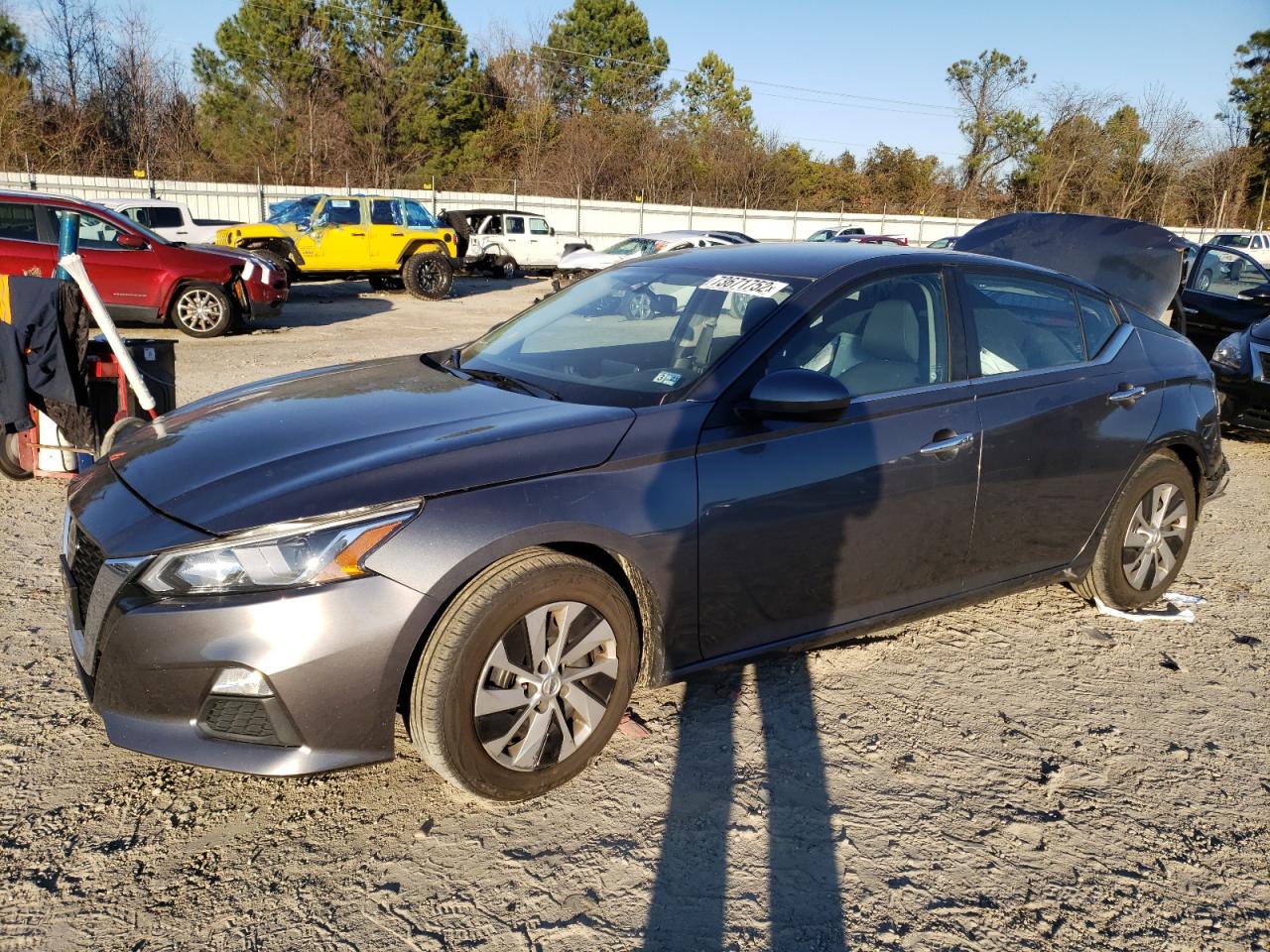 Nissan Altima s (2020)