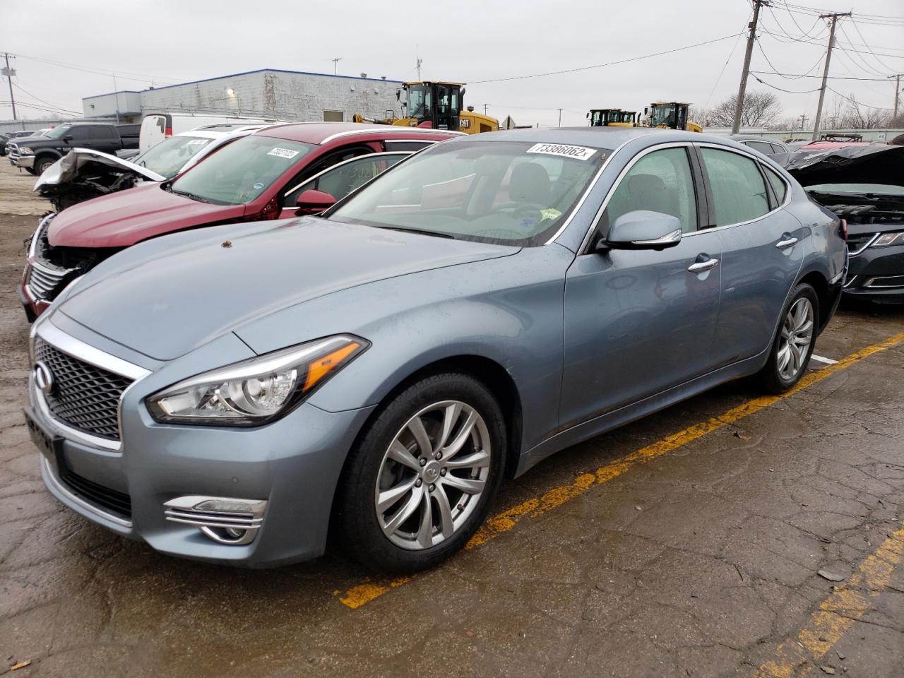 Infiniti Q70 3-7 lu (2018)