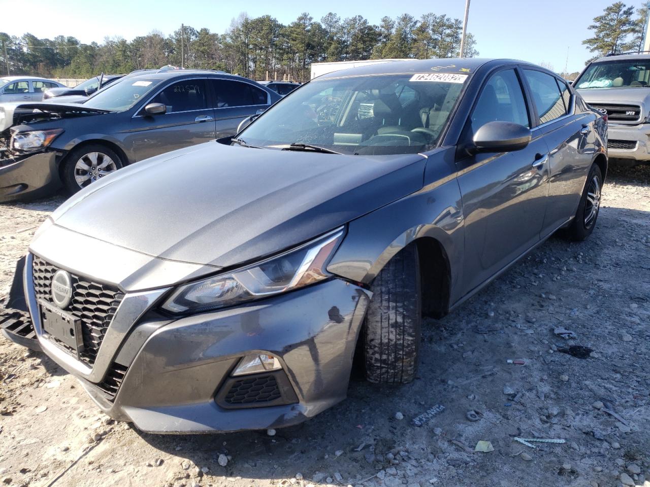 Nissan Altima s (2019)