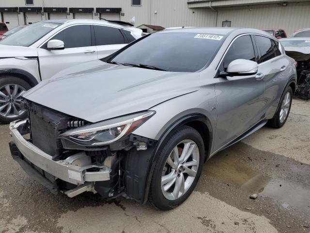 Infiniti Qx30 base (2017)