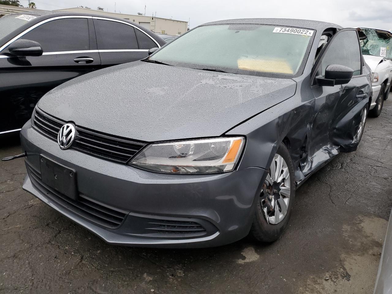 Volkswagen Jetta base (2014)
