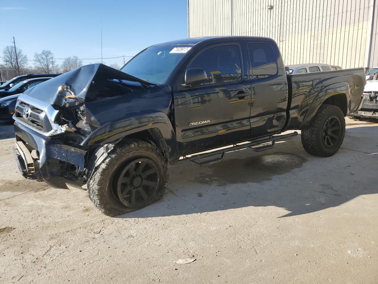 Toyota Tacoma (2012)