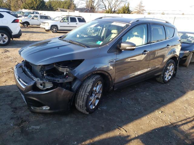 Ford Escape tit (2014)
