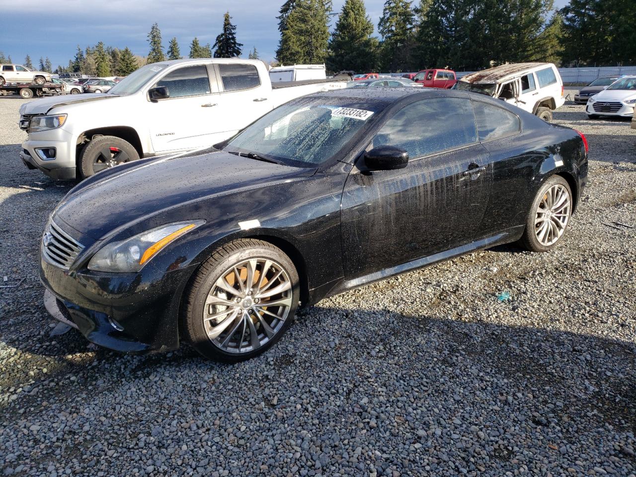 Infiniti G37 base (2012)