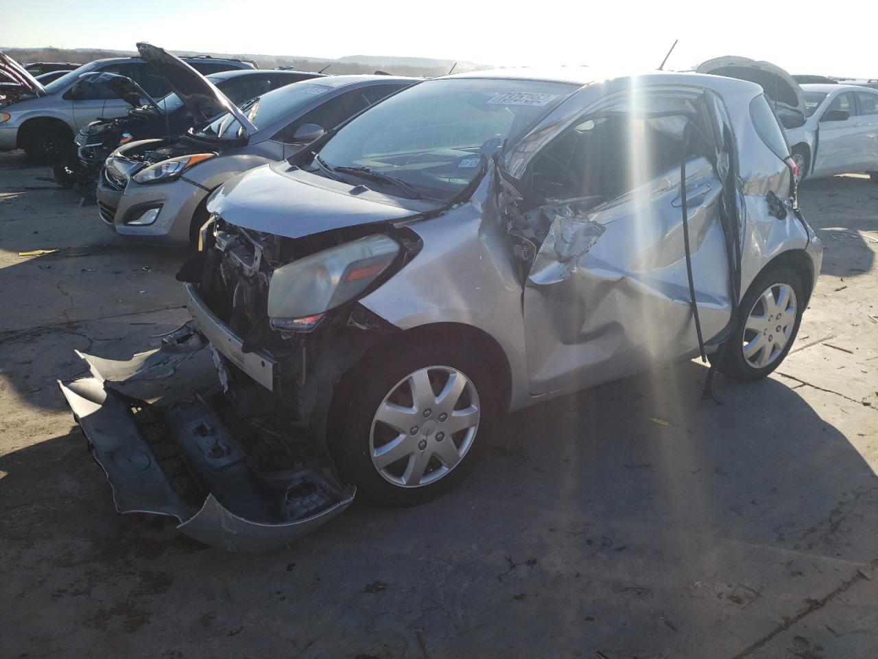 Toyota Scion iq (2012)
