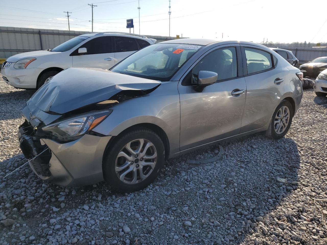 Toyota Scion ia (2016)
