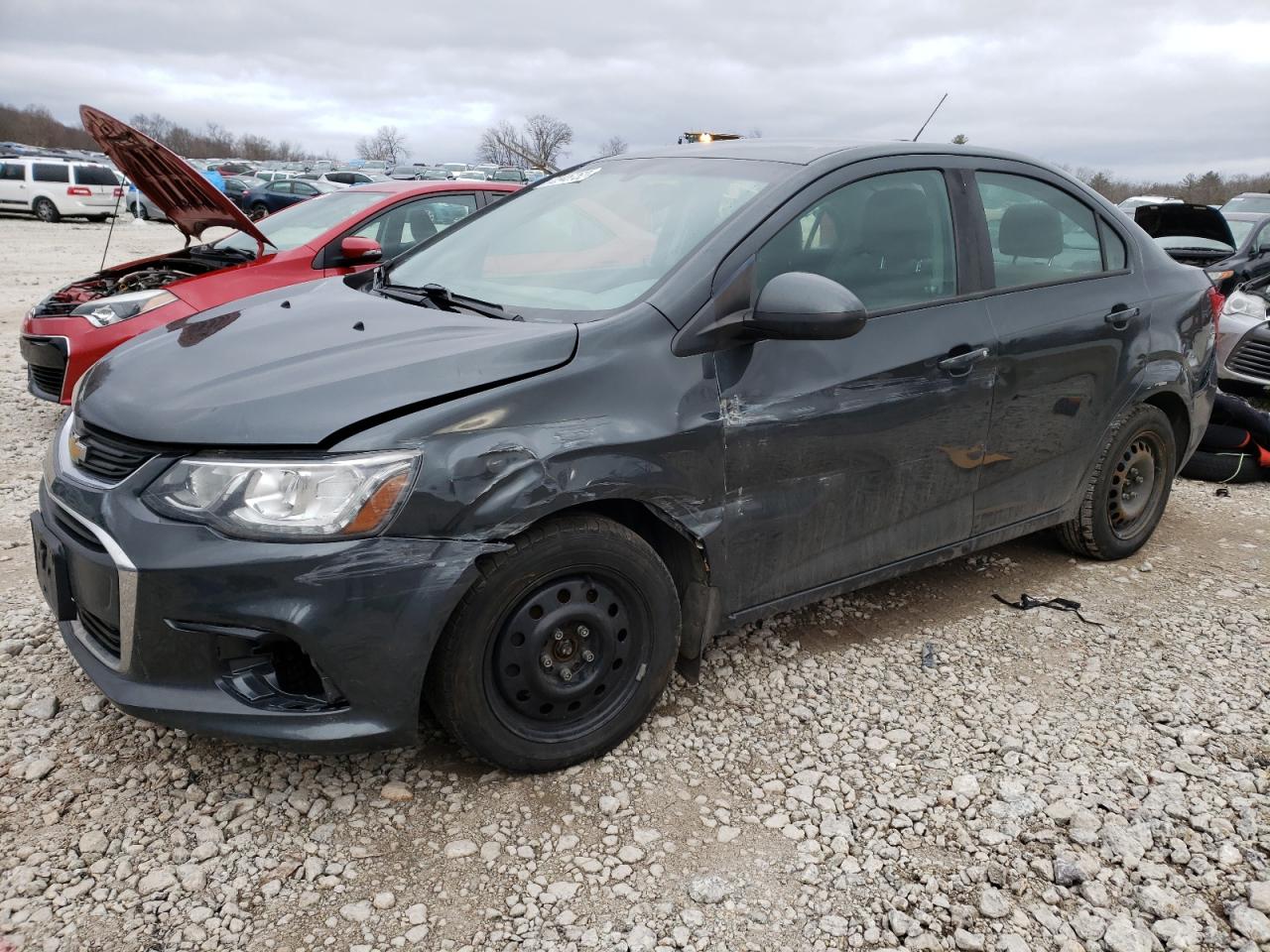 Chevrolet Sonic ls (2017)