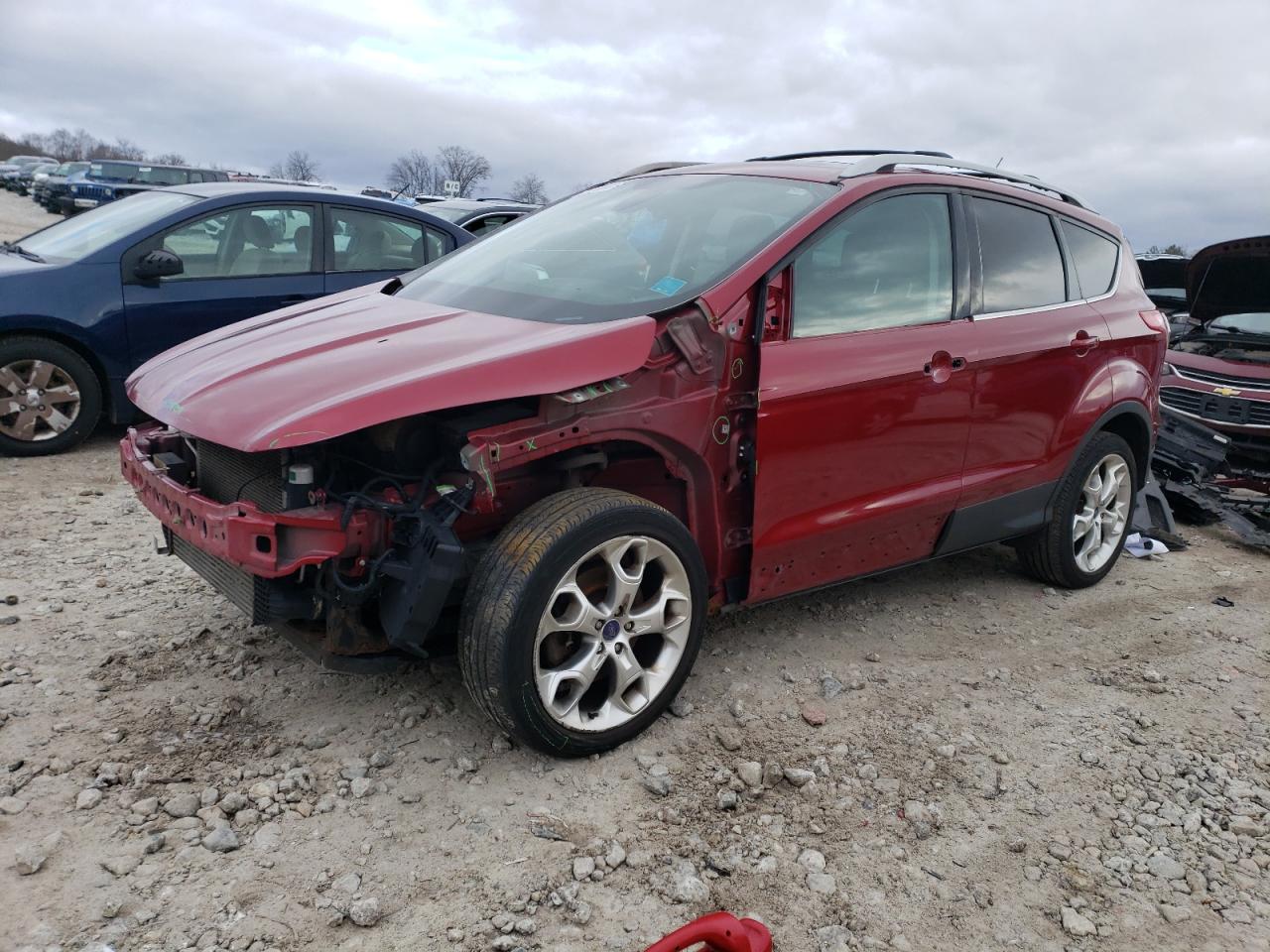 Ford Escape tit (2013)