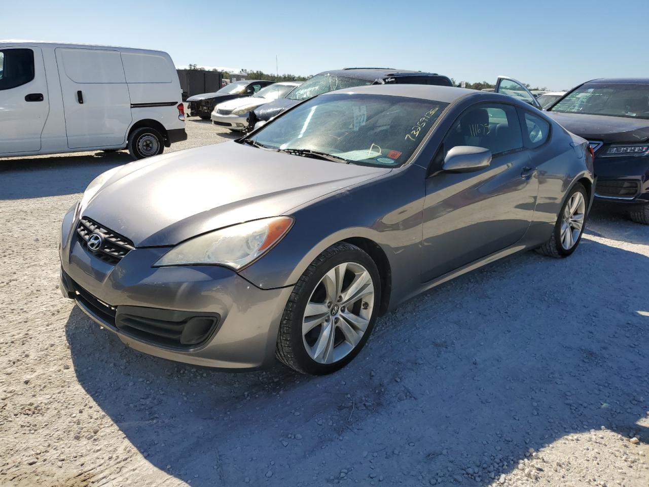 Hyundai Genesis co (2011)