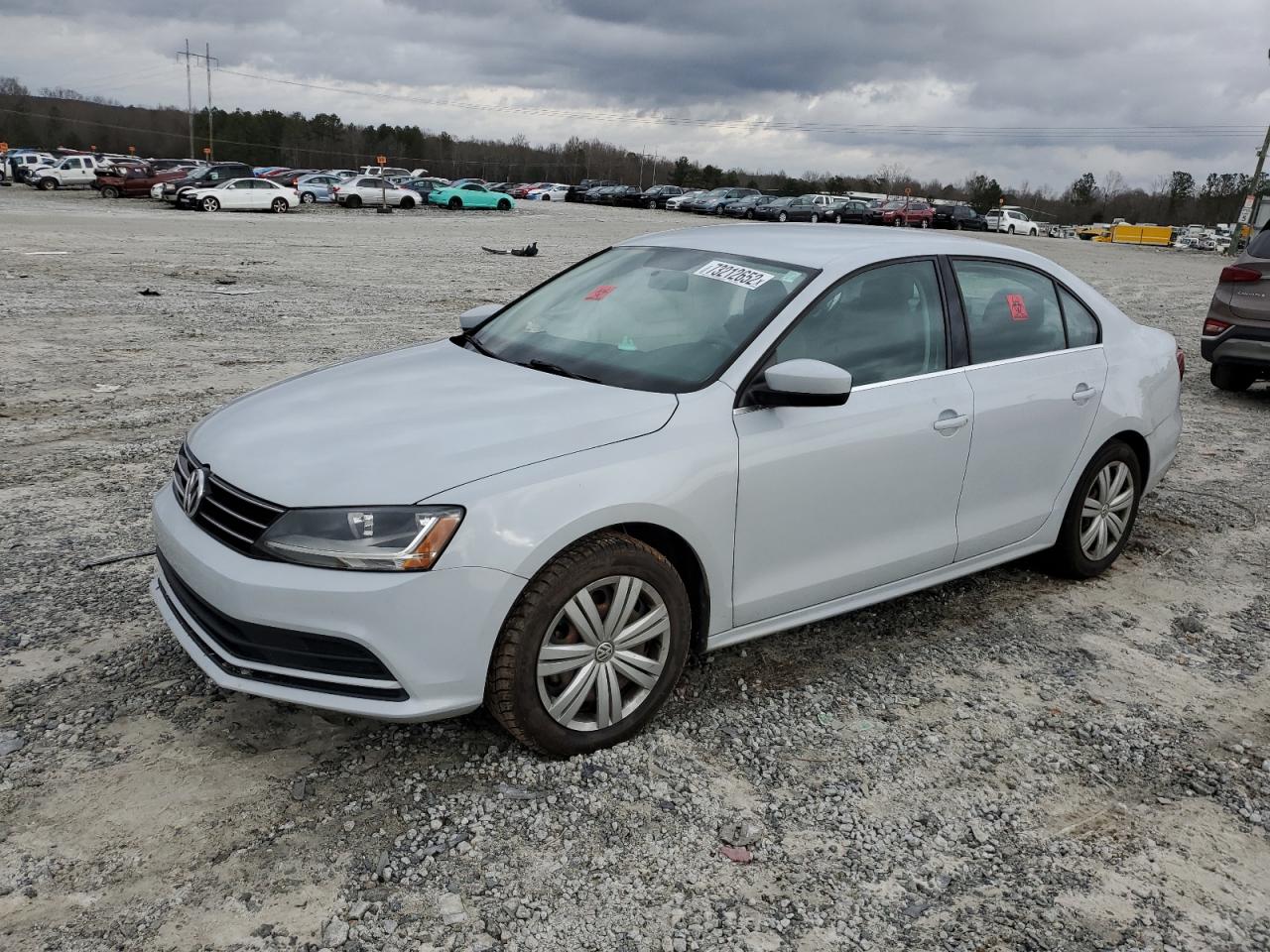 Volkswagen Jetta s (2017)