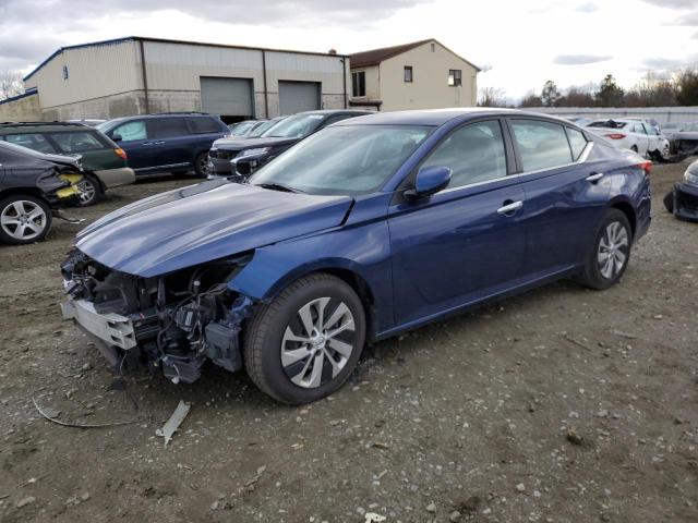 Nissan Altima s (2019)