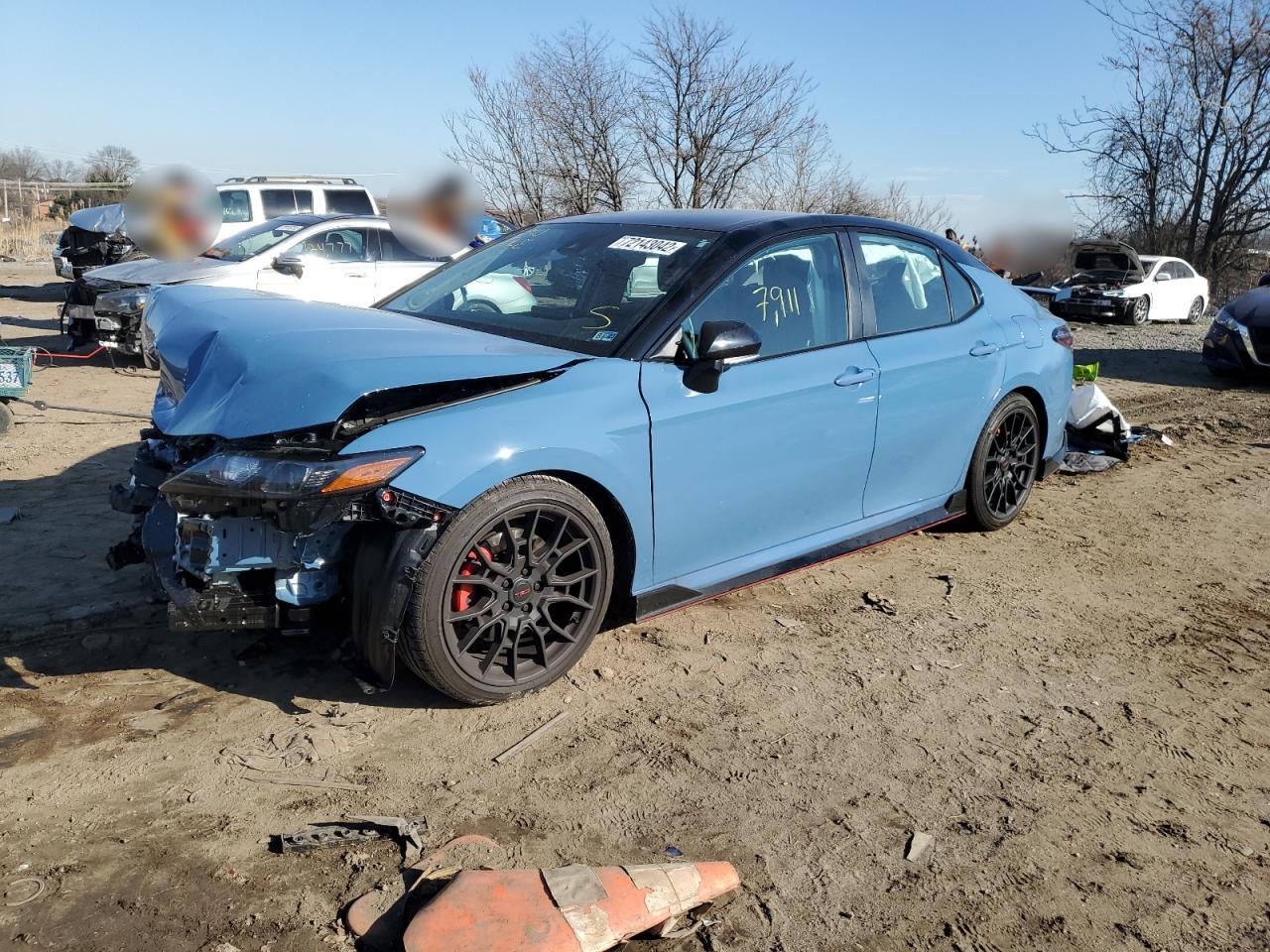 Toyota Camry trd (2022)