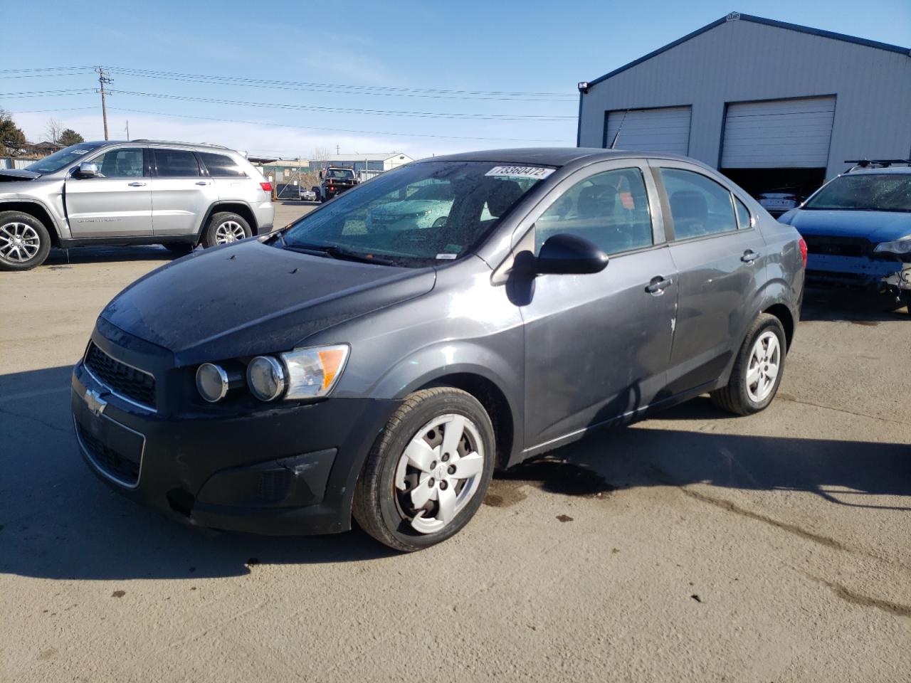 Chevrolet Sonic ls (2013)