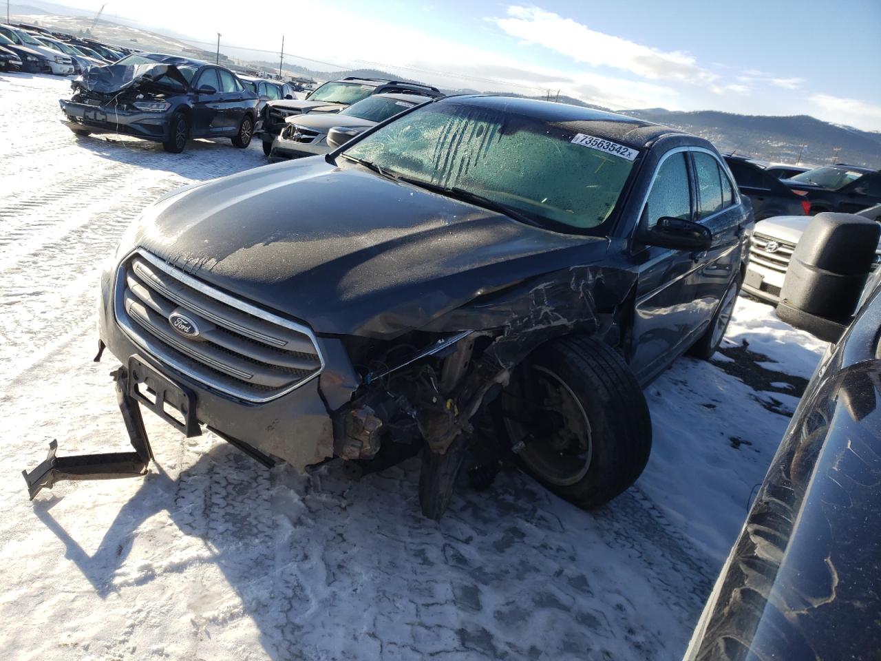 Ford Taurus se (2015)