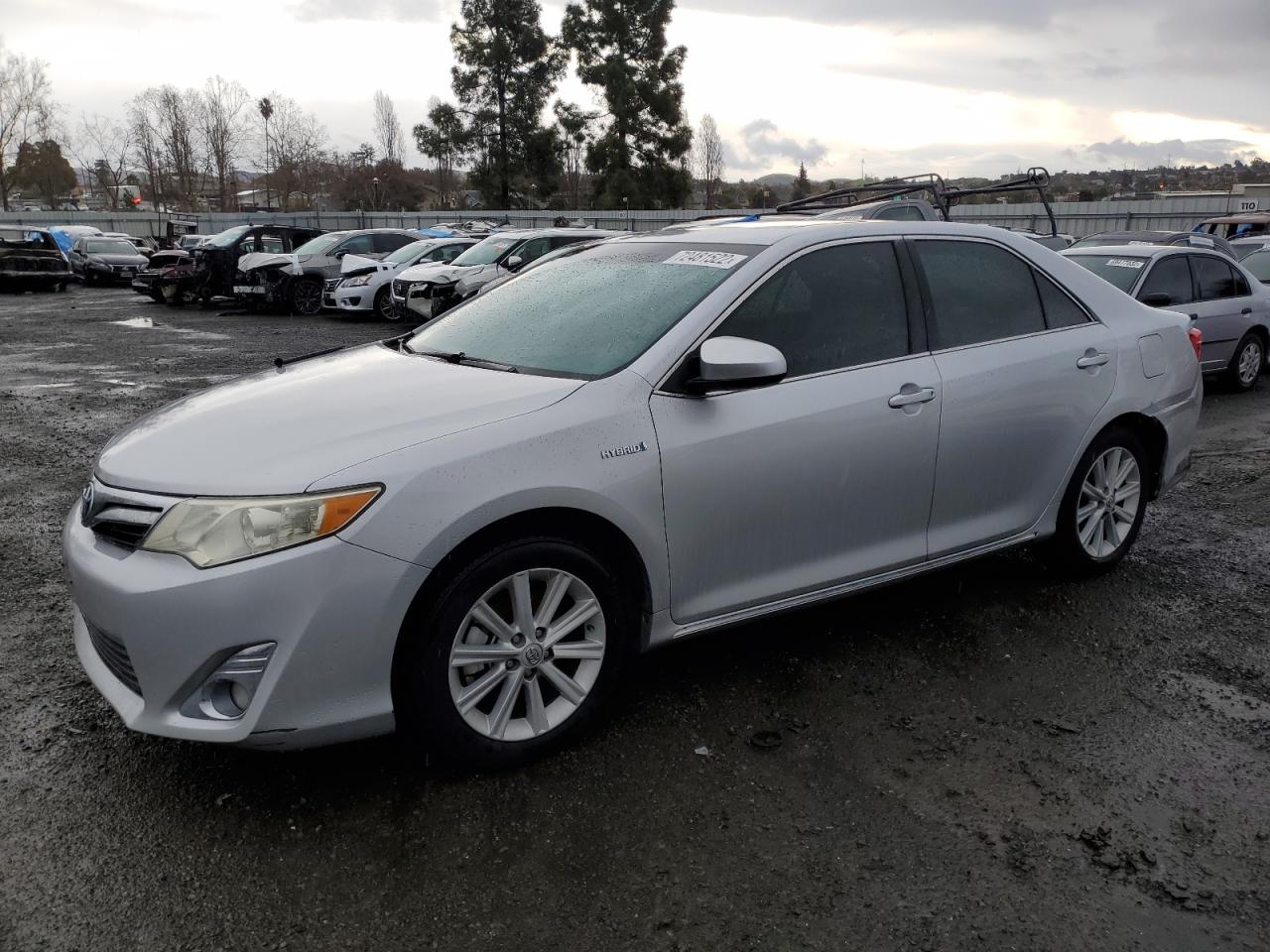 Toyota Camry hybr (2013)