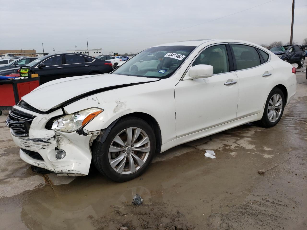 Infiniti M (2011)