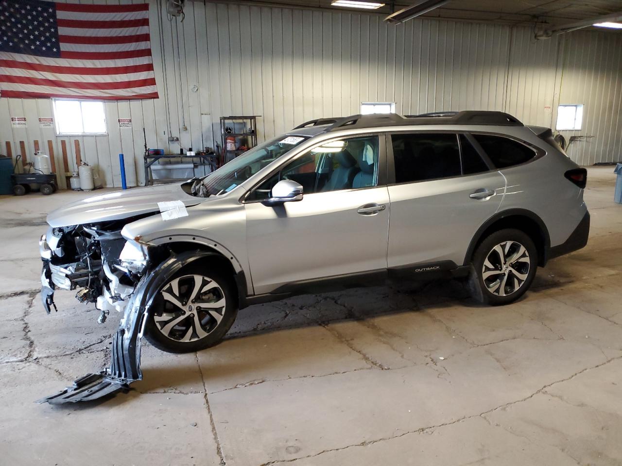 Subaru Outback li (2020)