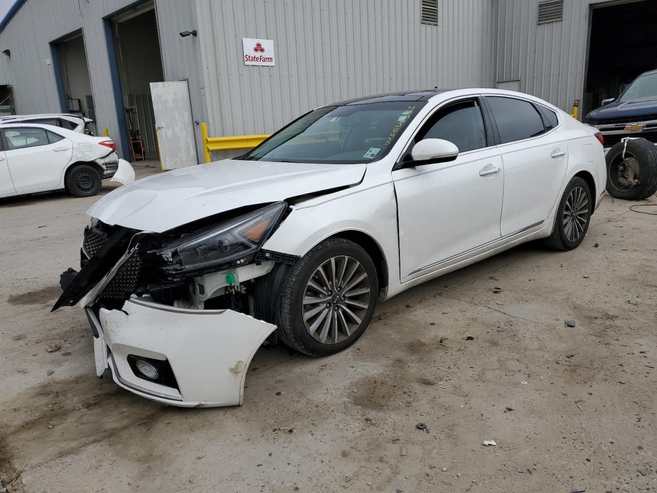 Kia Cadenza (2017)