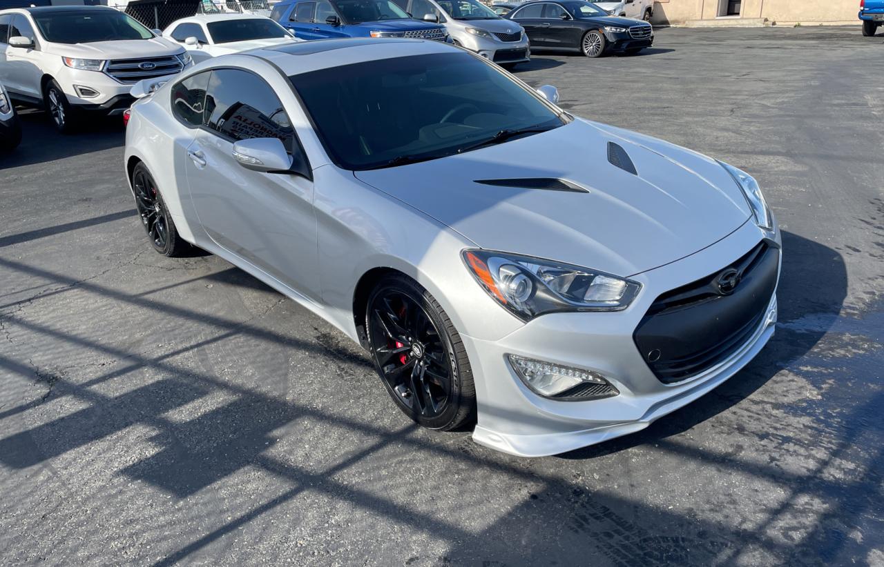 Hyundai Genesis co (2016)