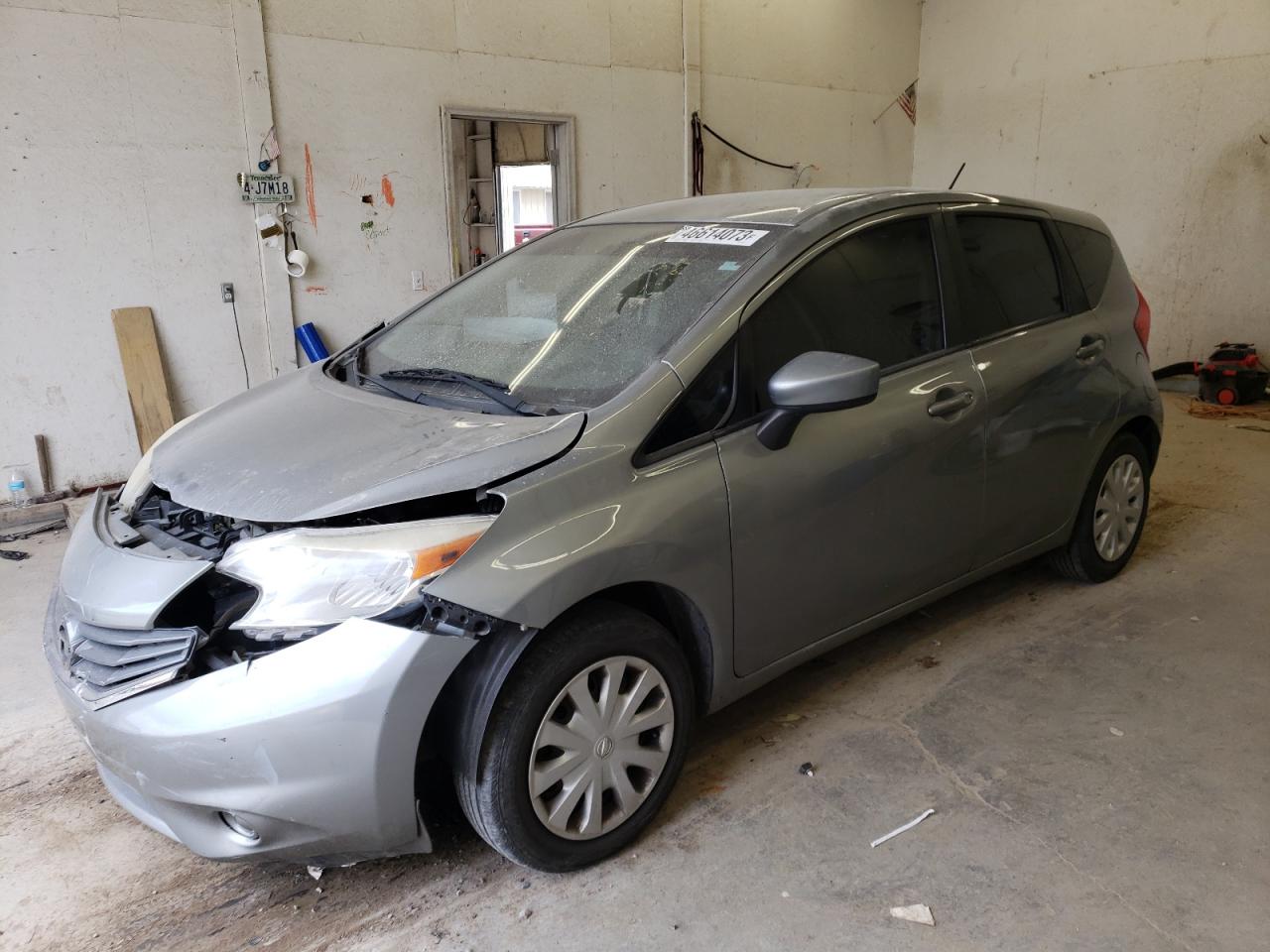 Nissan Versa note (2015)