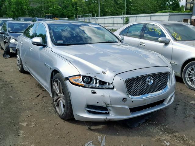 Jaguar Xj (2013)