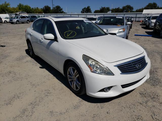 Infiniti G25 base (2011)