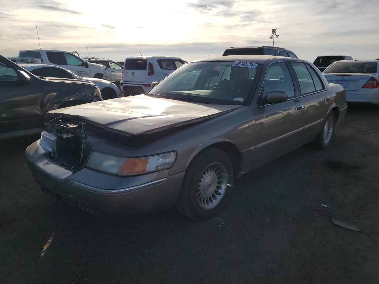 Mercury Grand marquis (2001)