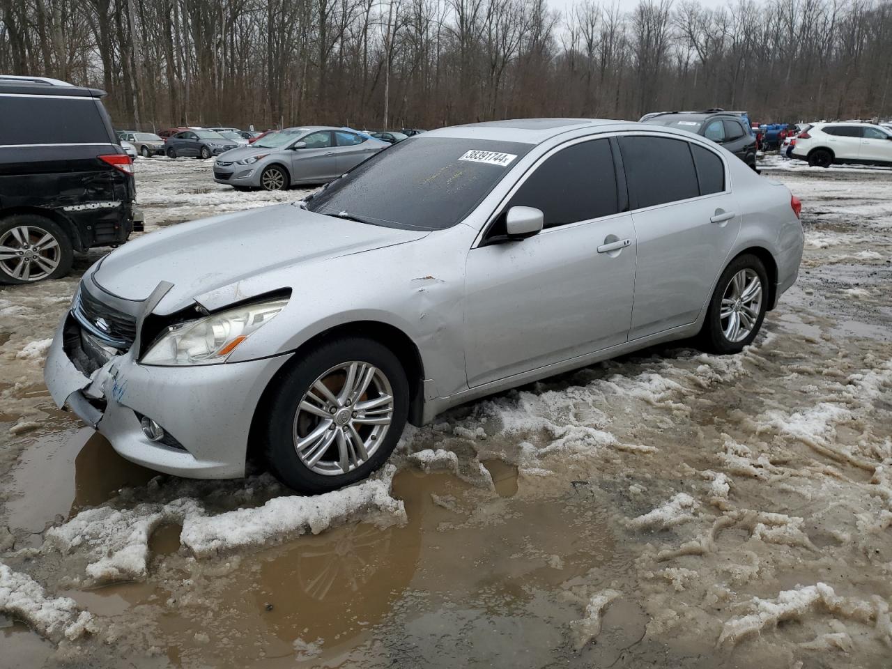 Infiniti G (2013)