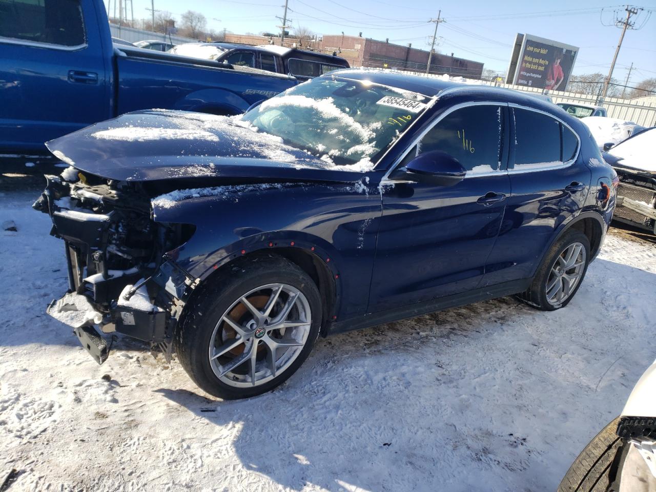 Alfa-romeo Stelvio (2018)