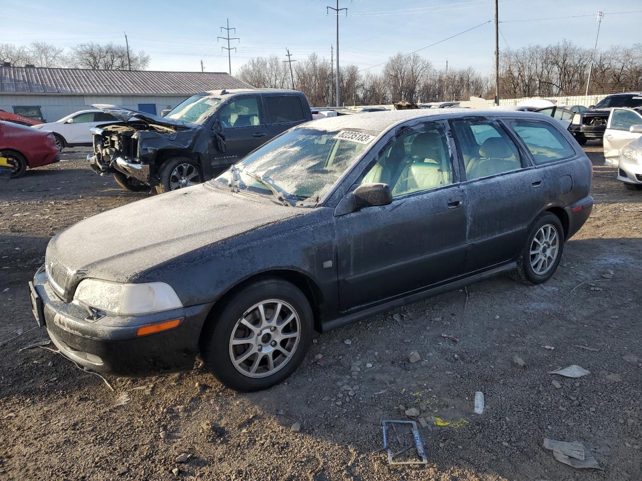 Volvo V40 (2001)
