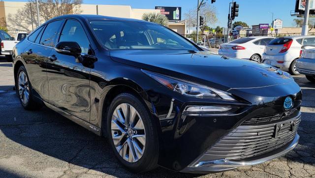 Toyota Mirai le (2022)