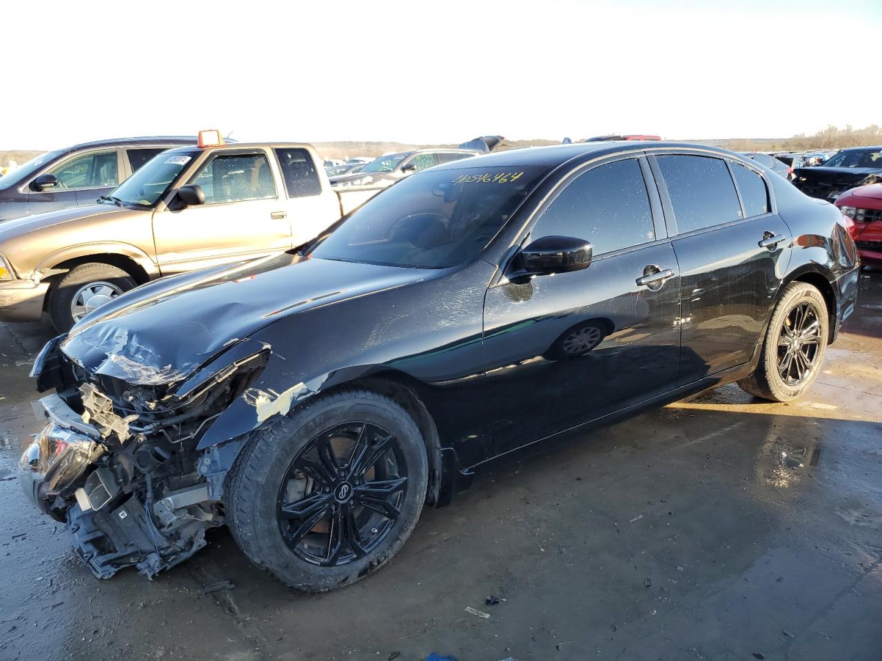 Infiniti G (2013)