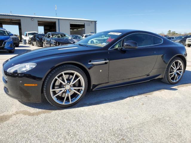 Aston-martin V8 vantage (2011)