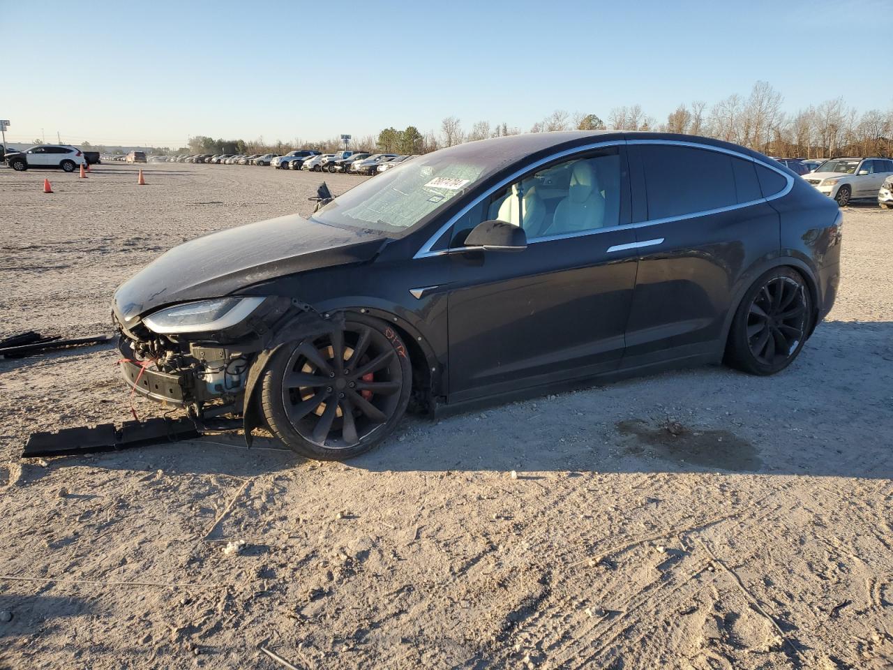 Tesla Model x (2016)