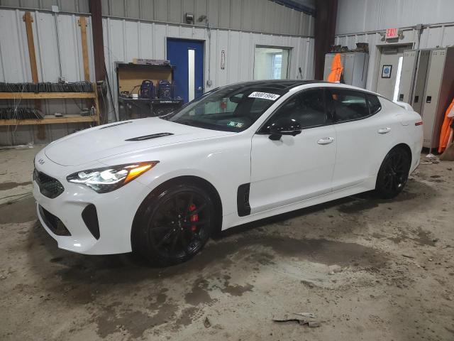 Kia Stinger (2022)