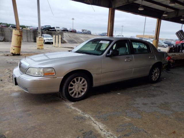 Lincoln Towncar (2007)