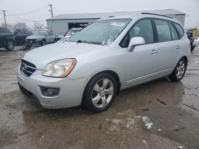 Kia Rondo (2007)