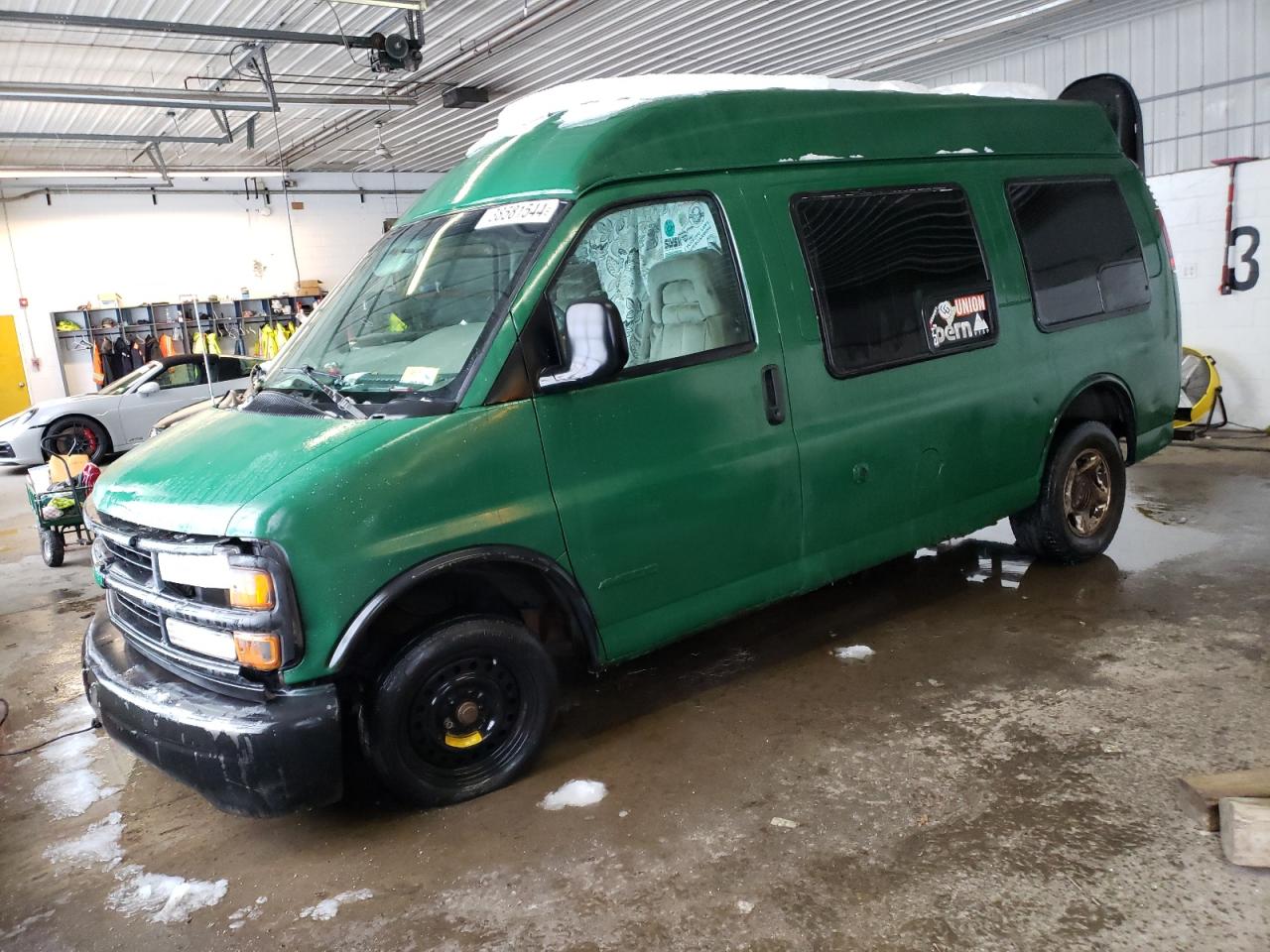 Chevrolet Express (2000)